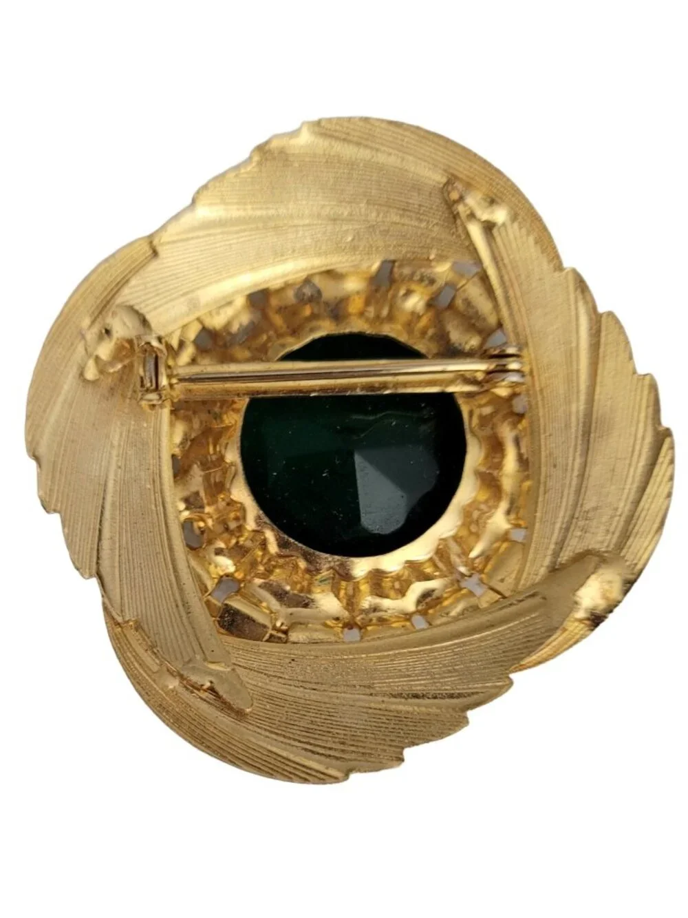 Unbranded gold tone